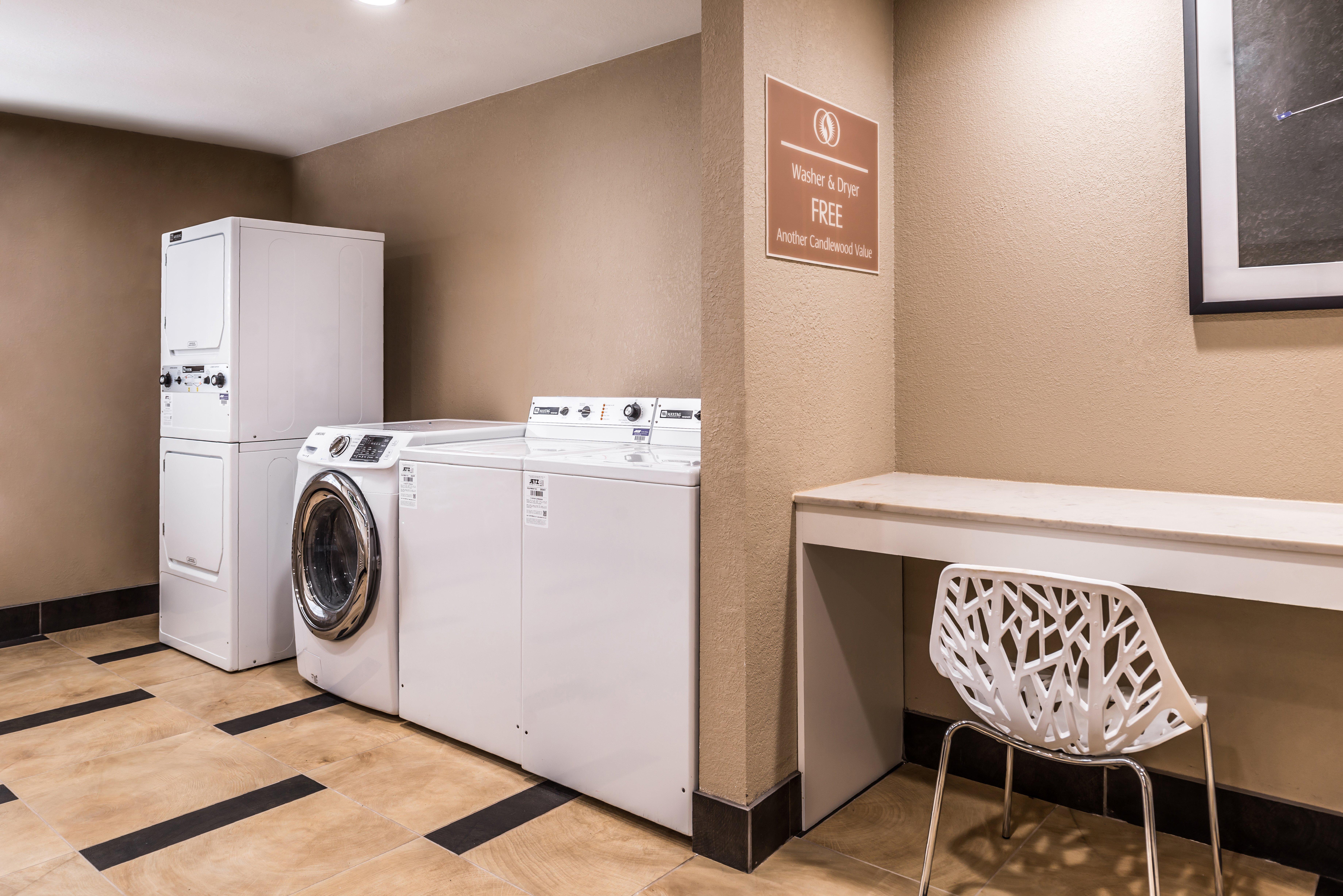 Candlewood Suites - Topeka West By Ihg Eksteriør billede