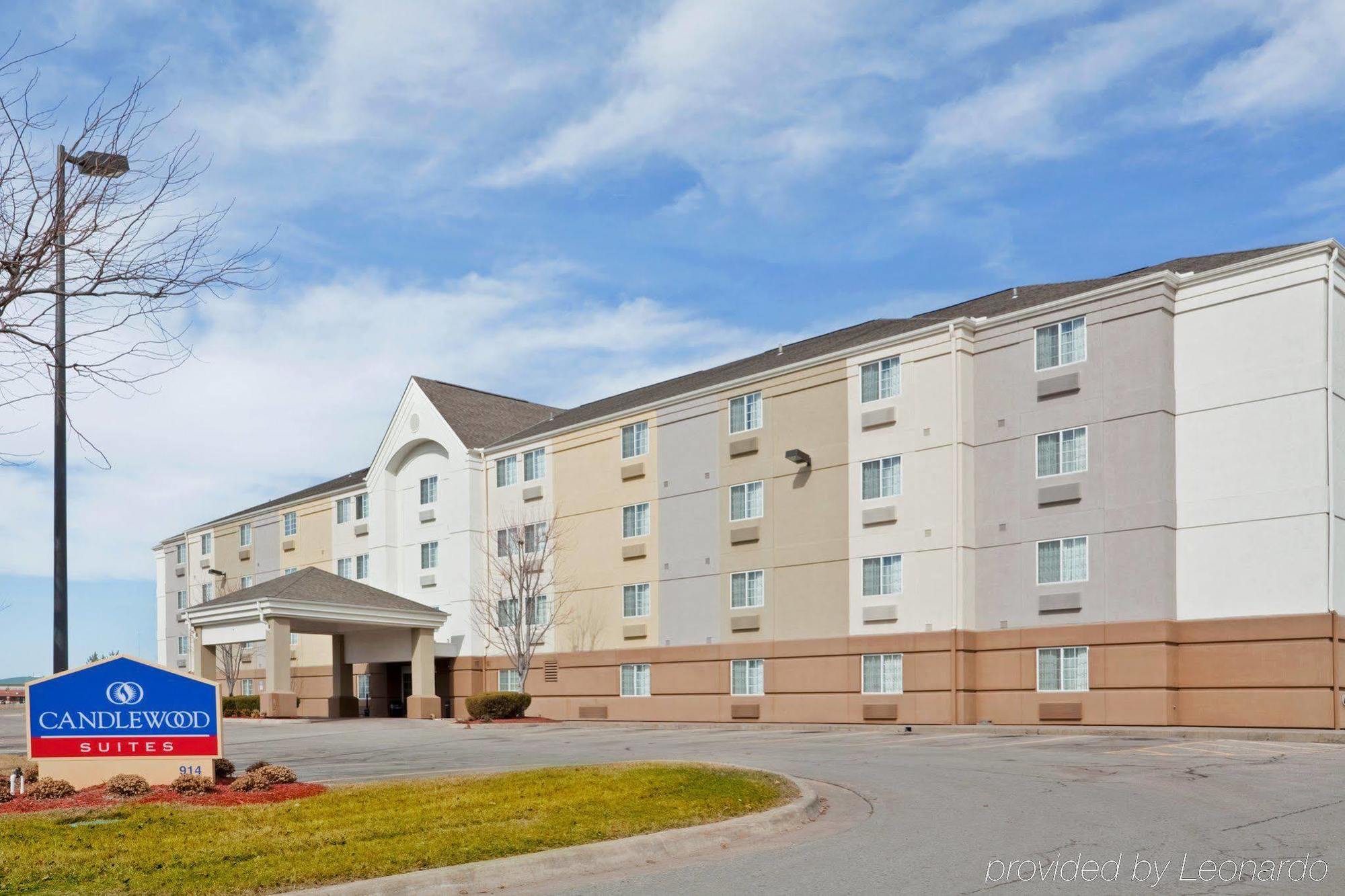 Candlewood Suites - Topeka West By Ihg Eksteriør billede