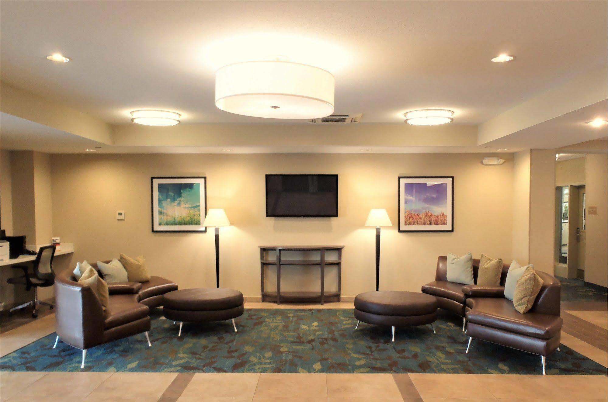 Candlewood Suites - Topeka West By Ihg Eksteriør billede